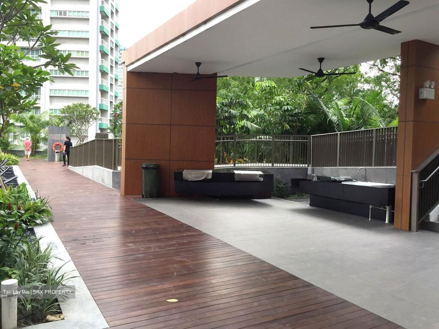 6 Derbyshire (D11), Condominium #501502941